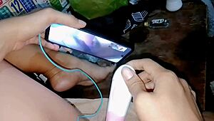 गार्डनर द्वारा डिल्डो प्ले के बाद सीक्रेट रूम में चोदा गया. युवती 18+ पिनय गार्डनर द्वारा हार्ड चोदी गई!