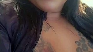 oh no, blackvelvet got caught playing with kitty