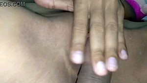 My Tight Shaved Pussy Feels So Wet with Creamy Finish