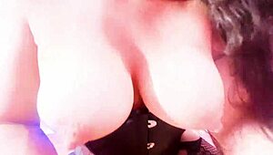 Will this Venezuelan stepmom fuck her stepson for cash in Mexico?