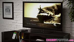 i'm a tattooed teen 18+ suckin dick and givin handjob 😘