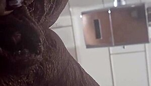 Yo, just pissing at I-95 south rest stop... crazy spot! 🚽