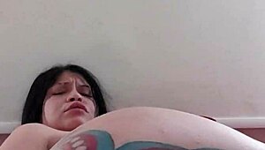 uhh, me toco while i watch u, papi