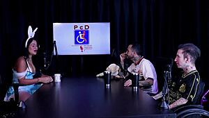 reality show mom slut pays to record?