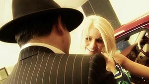 Exclamatory-Raw Wild Summer Fling With Bisexual Threesome And Cunilingus!