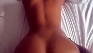 Slim thick lightskin babe gets dicked down by bbc 😍