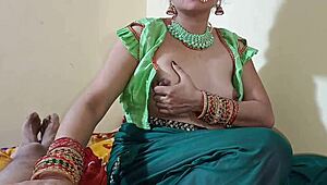 अविश्वसनीय! मुंह में कुम गिराना इंटेंस आउटडोर एशियन बेबीसिटर फकिंग के साथ। यह डर्टी बेडरूम और पब्लिक असफकिंग देखो!