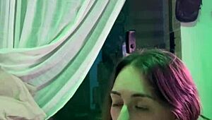 कुनहाडा हॉट एमेच्योर एक्शन में कम से गंदी हो जाती है