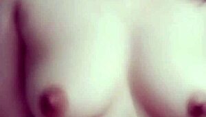 Em Kính Cận Khoẻ Hông Một Mảnh