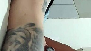 She was cooking and ended up fucked and filled with cum!