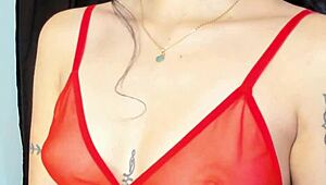 क्यूट पेटाइट 18+ चीरलीडर 18 साल में सब से ज्यादा ऐनल चाहती है