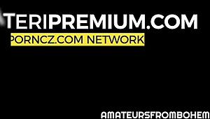 russian babe shows amateurs real anal sex skills