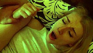 Morning Hardcore Fuck Session with Cute Amateur Girlfriend Feels Unmatched