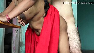 Indian mature lady gets slammed hard doggy style in a quickie fuck.