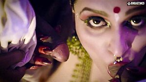 अविश्वसनीय! बड़ी छातियों वाली मिल्फ सेवकों के साथ कामसूत्र थ्रीसम में माहिर है!