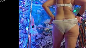 Hotwife Steffi dancing pussy!