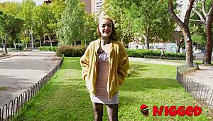 hey, i'm lady medusa trying my first anal with a big-dick black guy