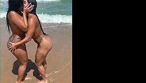 scissoring on the beach with sara and la paisita 😘