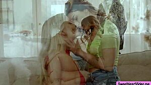 Milf Slimthick Vic Licks Petite Chanel Camryn in Hot 69