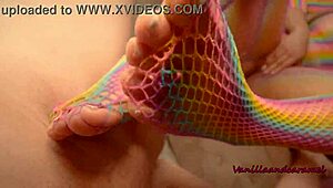 Amateur Babe Vanillaandcaramel Teases with Footjob and Pussy Play