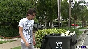 hey, i just spotted the hot neighborhood cougar prowling around!