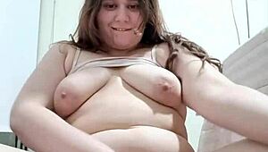 fingering my pussy n getting all wet thinkin bout u