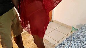 Delivery Guy Fucks Naughty Milf With Monster Cock In Homemade Amateur Scene