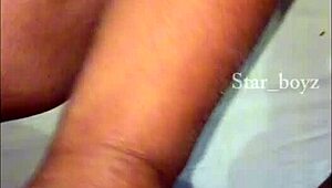 हॉट हिंदी कॉलेज गर्ल का बॉयफ्रेंड संग स्टिमी वीडियो वायरल, डीपथ्रोट एक्शन के साथ