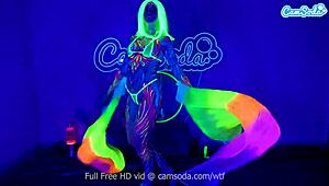 Watch Jewelz Blu masturbate with dildo on webcam?