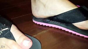 Hey, check out this intense footjob with Luh's feet! 😍