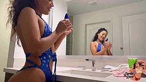 Sarah Lace Gets All Holes Stretched In Squirting Anal