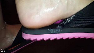 Hey, check out this intense footjob with Luh's feet! 😍