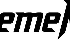 wet night turned wild with cute babe and monster cock by pool