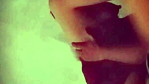 Loveandreiss - Honey Im Horny