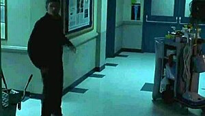 betty cheats on bruce with david in hulk 2003 parody 😏