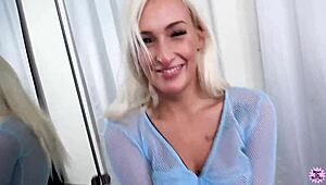 Daisy Lee rides cowgirl