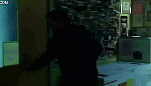 betty cheats on bruce with david in hulk 2003 parody 😏