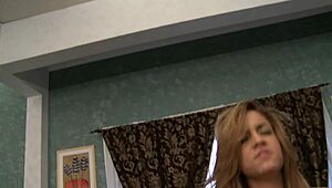 Isis Taylor Deepthroats and Fucks Guy She Met at Unemployment Office!