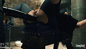 Breaking the quiet with toys and ass play 😌