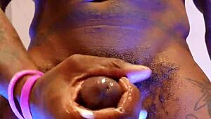 Hey, wanna see Hallelujah Johnson dominate game night at Staples Center?