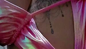 When I Wear This Skirt on the Street, Guys React