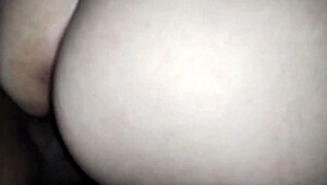 Mulher do corno gozar feito louca na frente dele