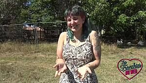 khala, you got a tight pussy for this french threesome?