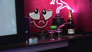 I’m obsessed with stripper Carmel Moore getting soaked by the bartender in bed