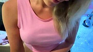 Sexy alice blows boyfriend in kitchen cumload