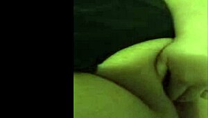 yo, watch my wife go solo on cam 😉