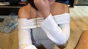 A beautiful Asian teen sucks cock and gets cum in mouth 😋