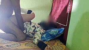 यह नॉटी इंडियन वाइफ मेरे बड़े लंड को अपनी टाइट चूत में चाहती थी