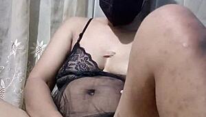 gadis indonesia plays with terong, reaching wild orgasm in softcore scene.