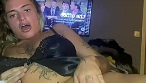 Teen goth whore intensely fucks her tight 18+ pussy with big tits and ass